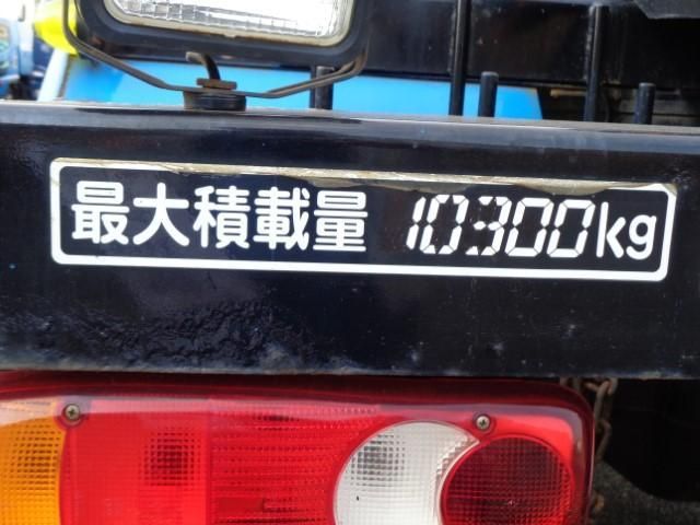 NISSAN DIESEL Quon 2018