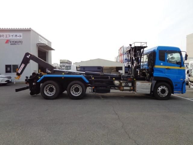 NISSAN DIESEL Quon 2018