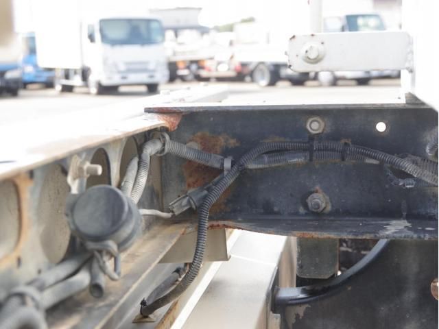 MITSUBISHI FUSOU FIGHTER 2013