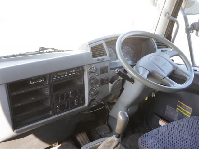 MITSUBISHI FUSOU FIGHTER 2013