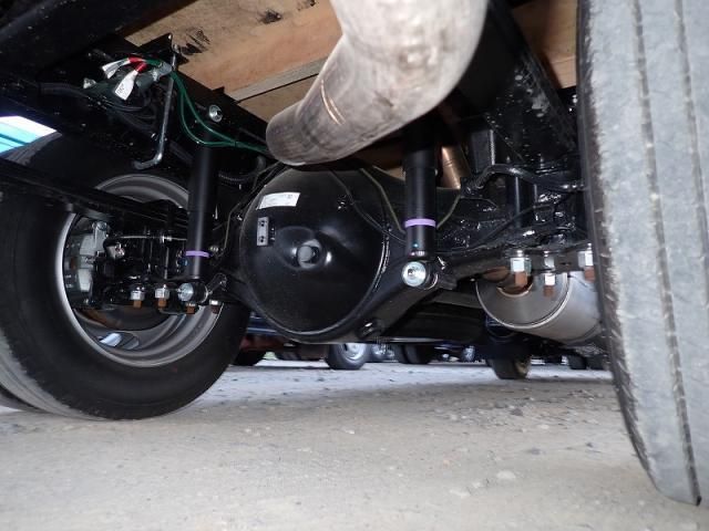 MITSUBISHI CANTER 2025