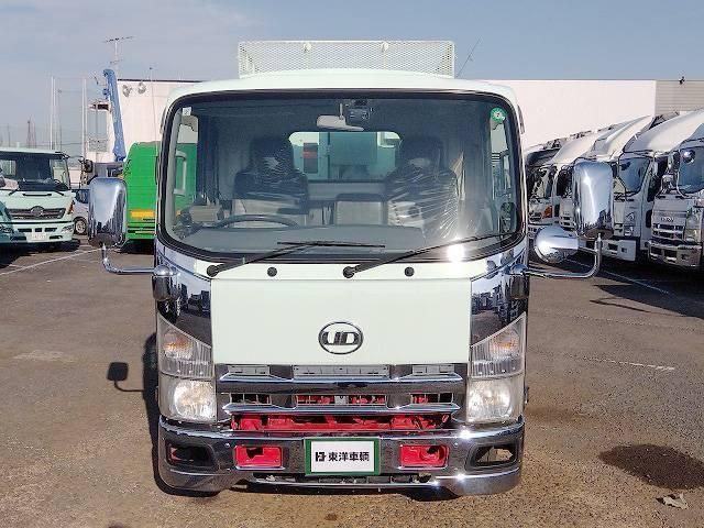 NISSAN DIESEL CONDOR 2015