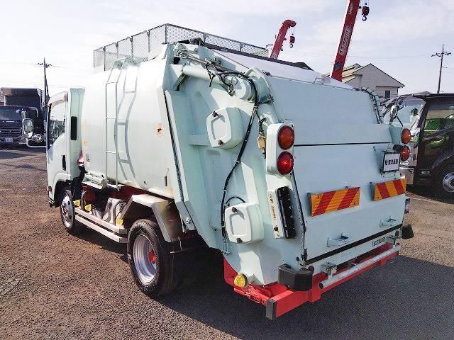 NISSAN DIESEL CONDOR 2015