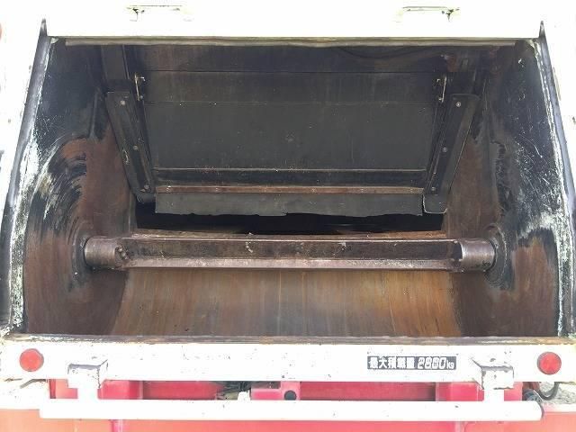 NISSAN DIESEL CONDOR 2015