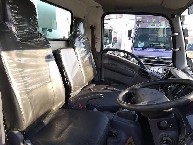 NISSAN DIESEL CONDOR 2015