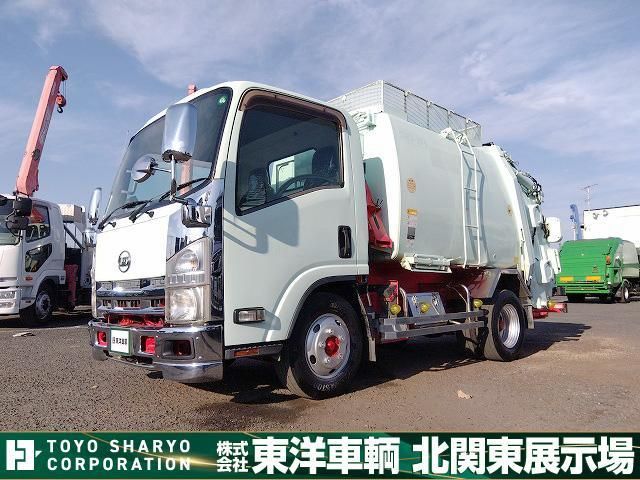 NISSAN DIESEL CONDOR 2015