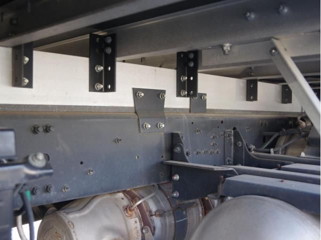 MITSUBISHI FUSOU FIGHTER 2021