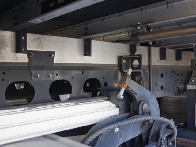 MITSUBISHI FUSOU FIGHTER 2021