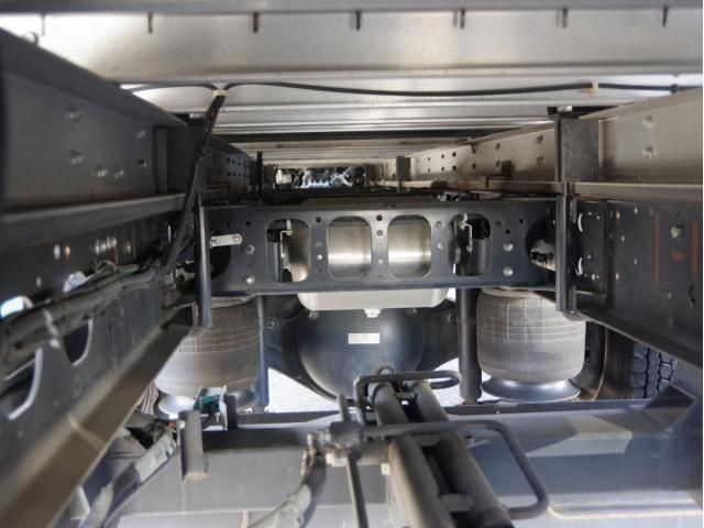 MITSUBISHI FUSOU FIGHTER 2021