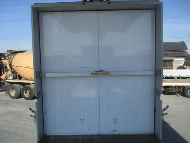 NISSAN DIESEL Quon 2016