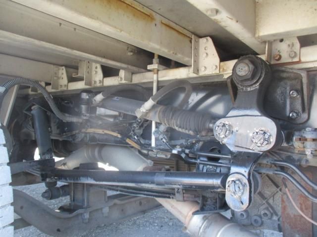 NISSAN DIESEL Quon 2016