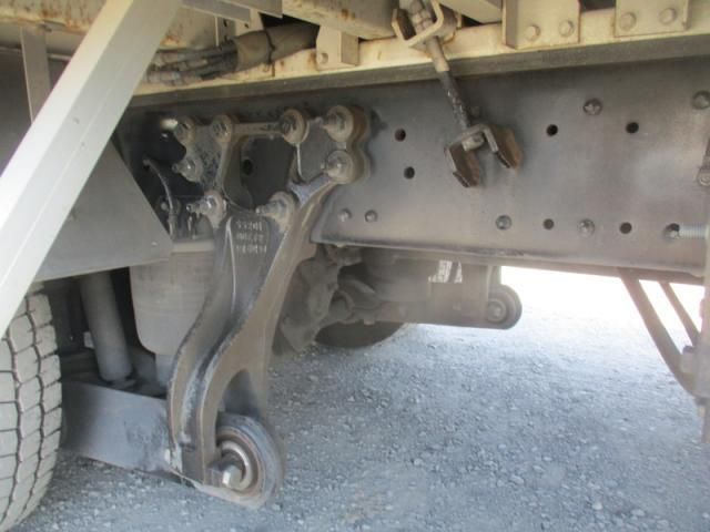 NISSAN DIESEL Quon 2016