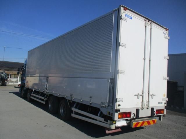 NISSAN DIESEL Quon 2016