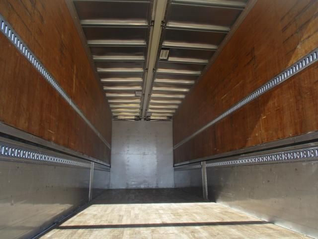 NISSAN DIESEL Quon 2016