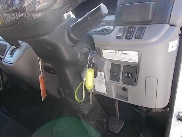 MITSUBISHI CANTER 2020