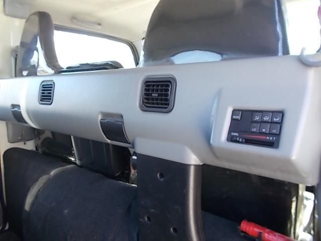 MITSUBISHI CANTER 2020