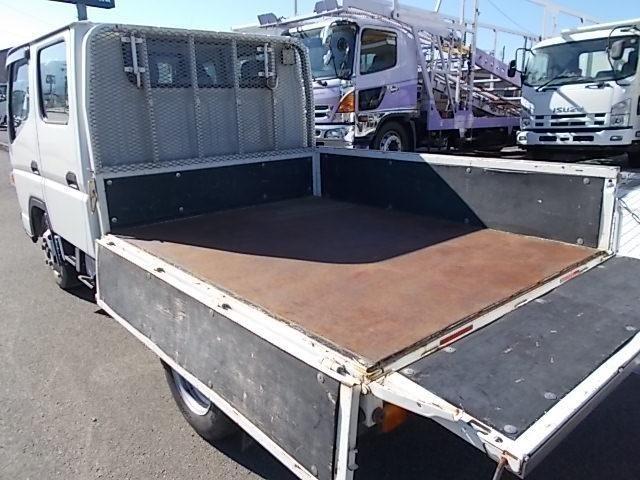 MITSUBISHI CANTER 2020