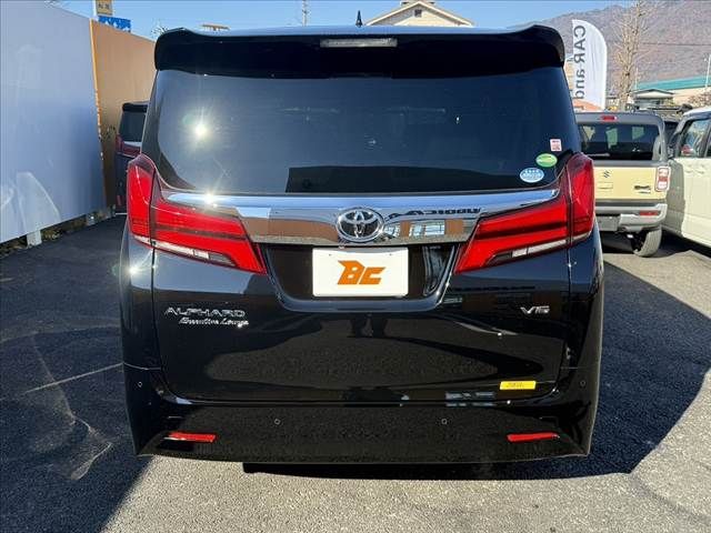 TOYOTA ALPHARD 2018