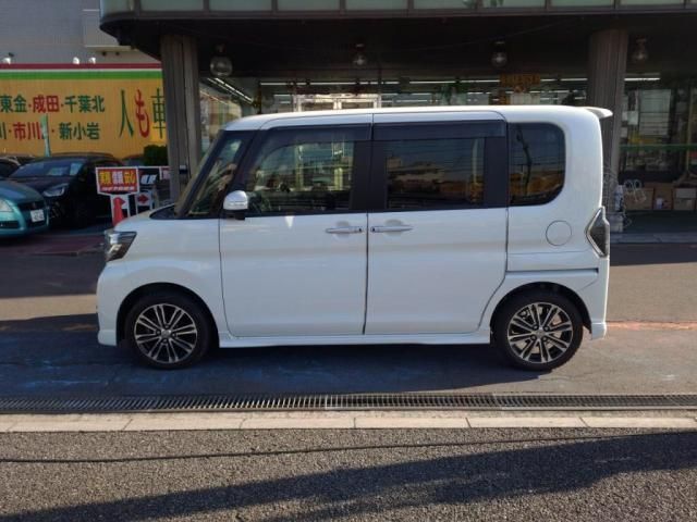 DAIHATSU TANTO CUSTOM 2017