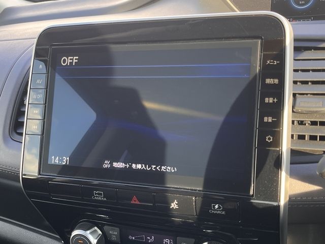 NISSAN SERENA  WG 2022