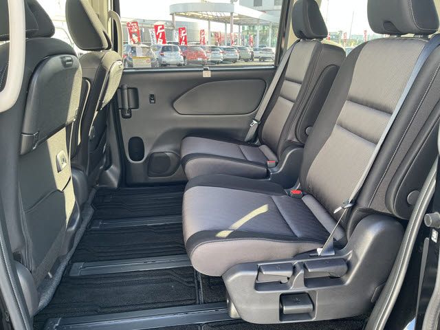 NISSAN SERENA  WG 2022