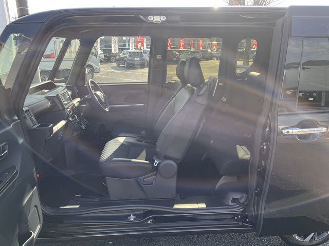 DAIHATSU TANTO CUSTOM 2024