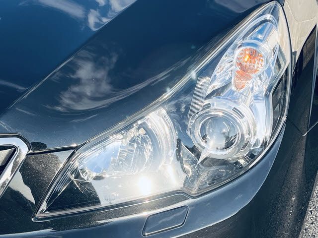 SUBARU LEGACY OUTBACK 2011