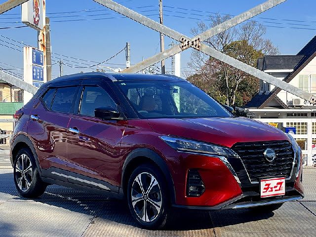 NISSAN KICKS 2021
