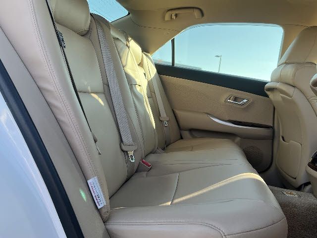 TOYOTA CROWN sedan 2011