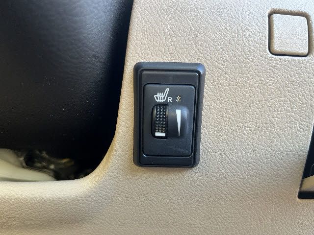 TOYOTA CROWN sedan 2011