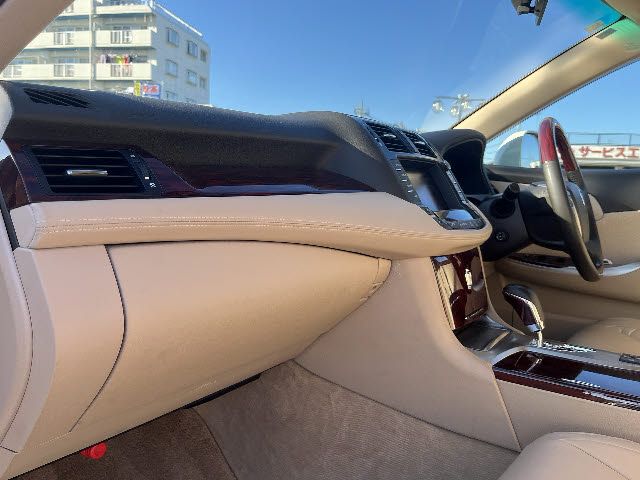 TOYOTA CROWN sedan 2011