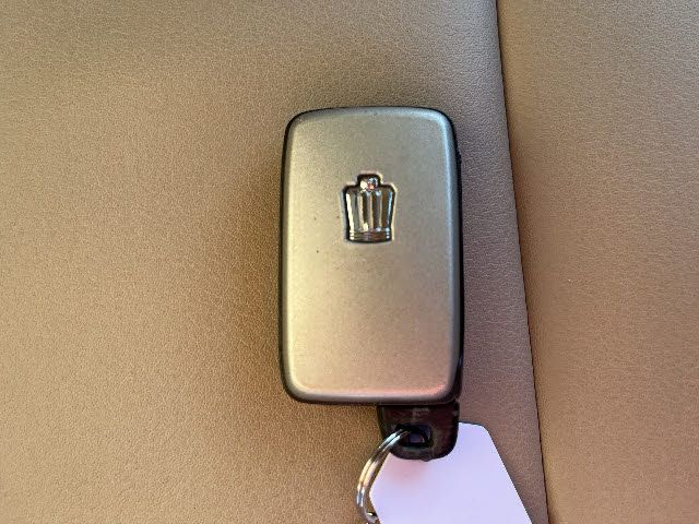 TOYOTA CROWN sedan 2011