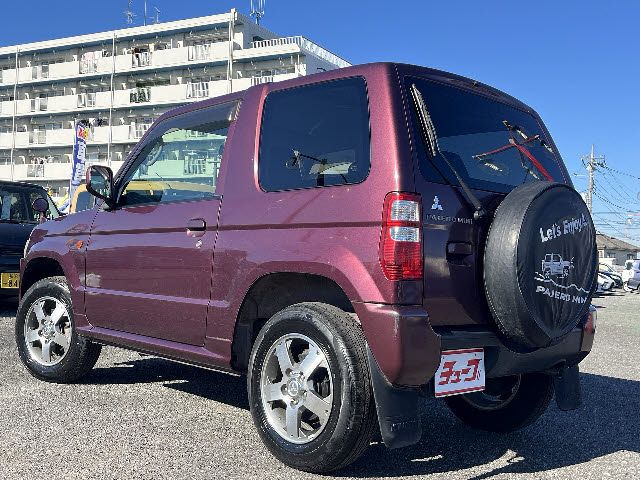 MITSUBISHI PAJERO MINI 4WD 2011