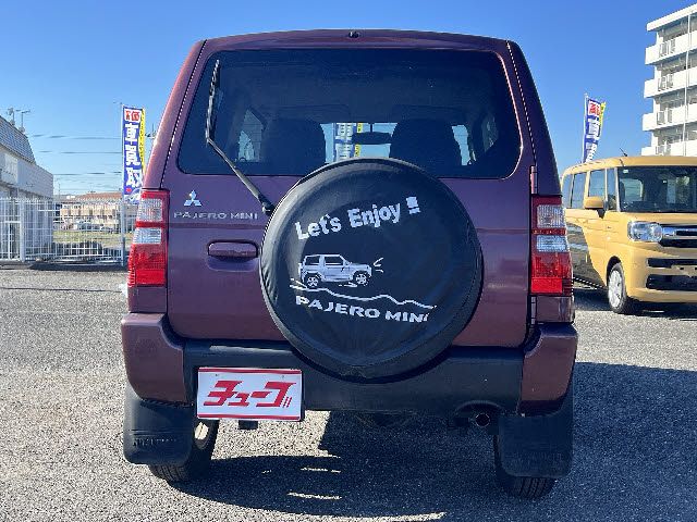 MITSUBISHI PAJERO MINI 4WD 2011