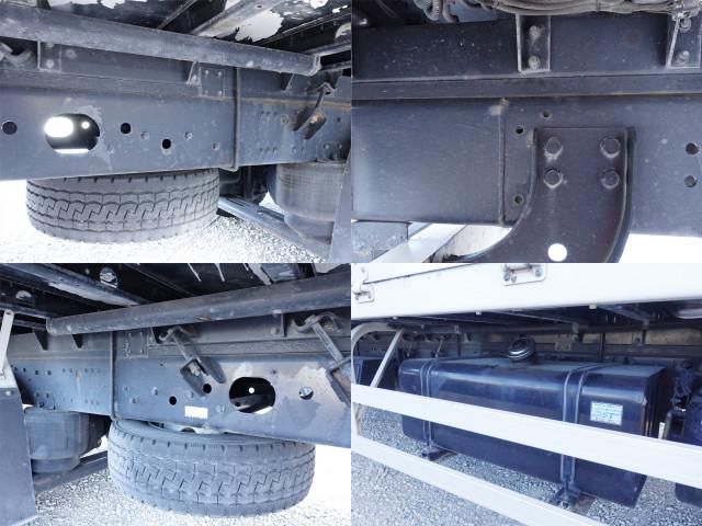 MITSUBISHI FUSOU FIGHTER 2012