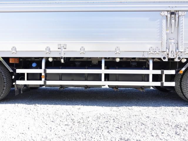 NISSAN DIESEL Quon 2018