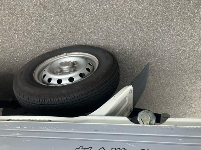 MITSUBISHI MINICAB truck 2013