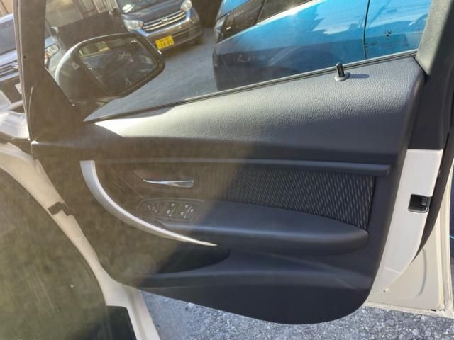 BMW BMW 3series sedan 2017