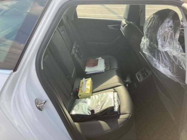 AUDI AUDI A4 AVANT 2019