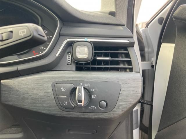 AUDI AUDI A4 AVANT 2019