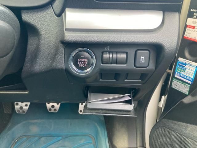 SUBARU IMPREZA SPORT 4WD 2013