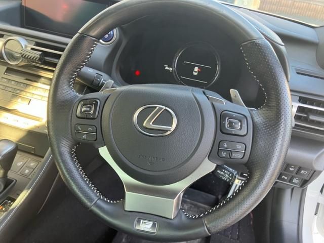 TOYOTA LEXUS RC300h 2020