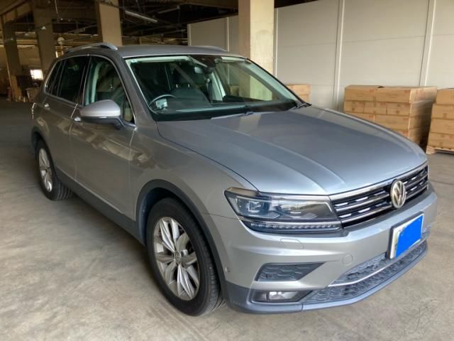 VOLKSWAGEN VOLKSWAGEN TIGUAN 2018