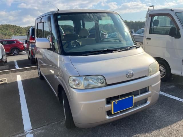 DAIHATSU TANTO 2005