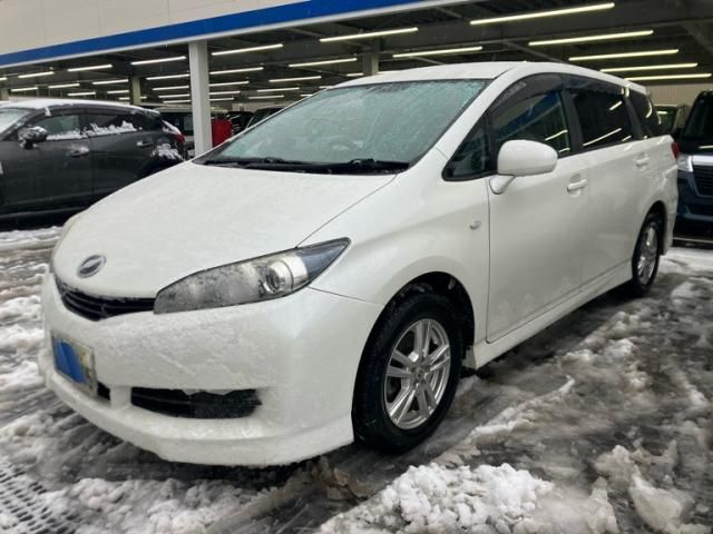 TOYOTA WISH 4WD 2011