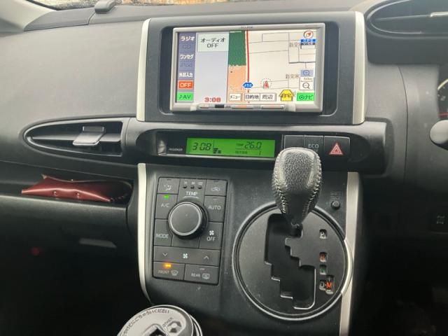 TOYOTA WISH 4WD 2011