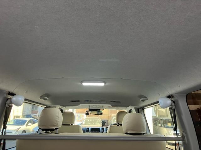 TOYOTA HIACE van 2WD 2022