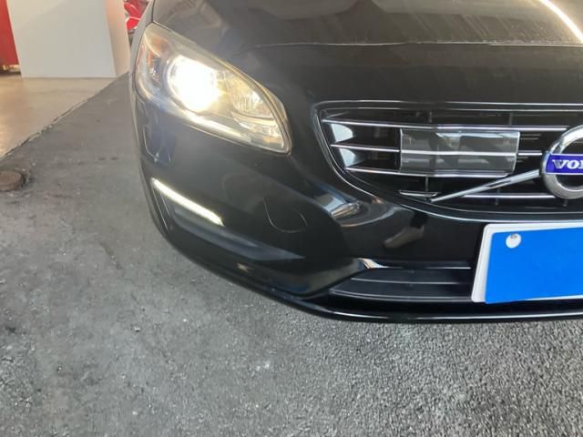 VOLVO VOLVO V60 2017