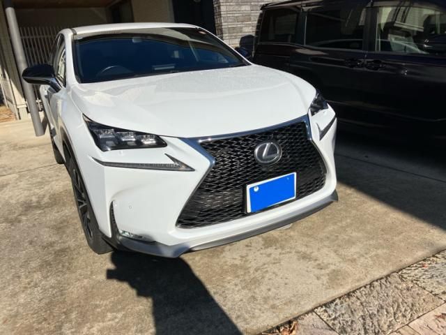 TOYOTA LEXUS NX300h AWD 2016