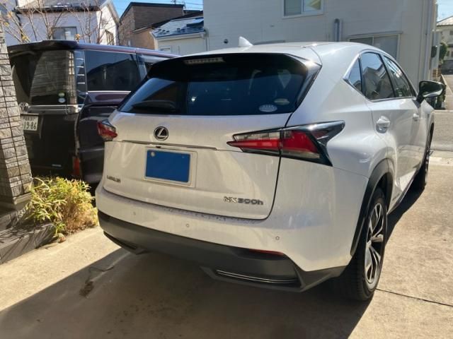 TOYOTA LEXUS NX300h AWD 2016